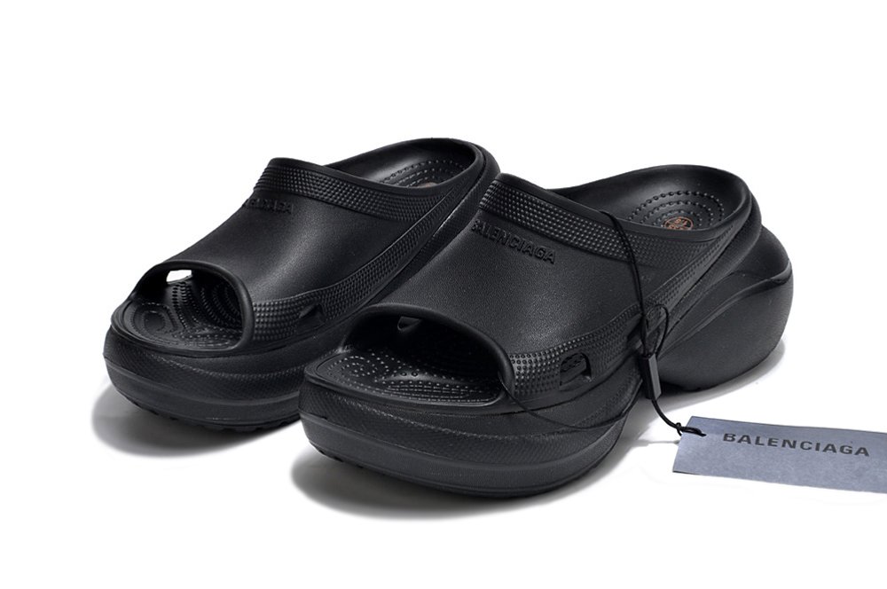 Balenciaga Pool Crocs Black - Image 3